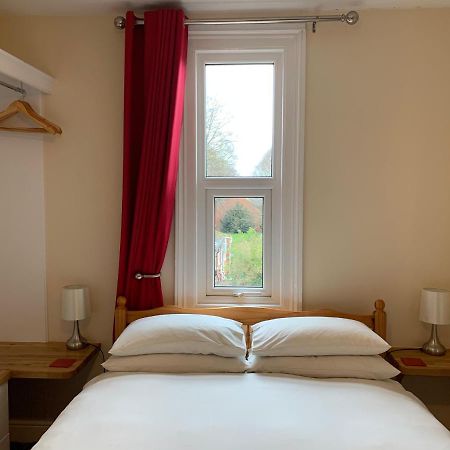 Bouvrie Guest House Hereford Bagian luar foto