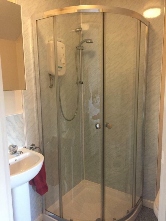 Bouvrie Guest House Hereford Bagian luar foto
