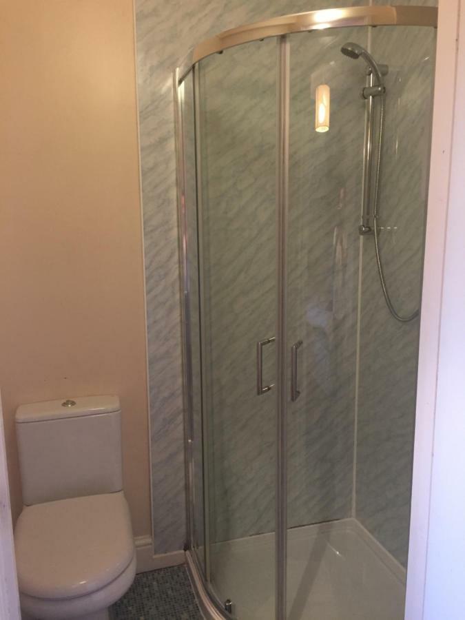 Bouvrie Guest House Hereford Bagian luar foto